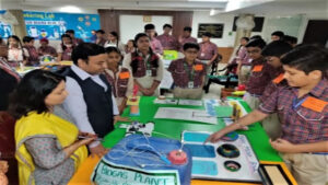 DAV School Patiala celebrated Science week